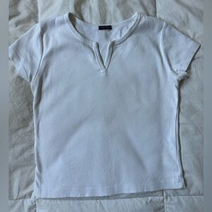 Brandy Melville white cropped tee